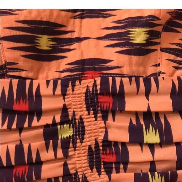 Strapless patterned dress - Picture 2 of 3